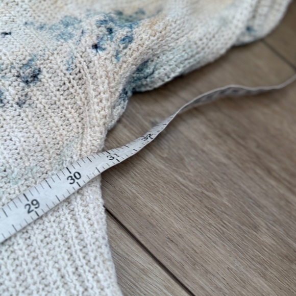 Anthropologie Pilcro Slouchy V-Neck Sweater Ivory Floral Bohemian Oversized - Picture 10 of 13